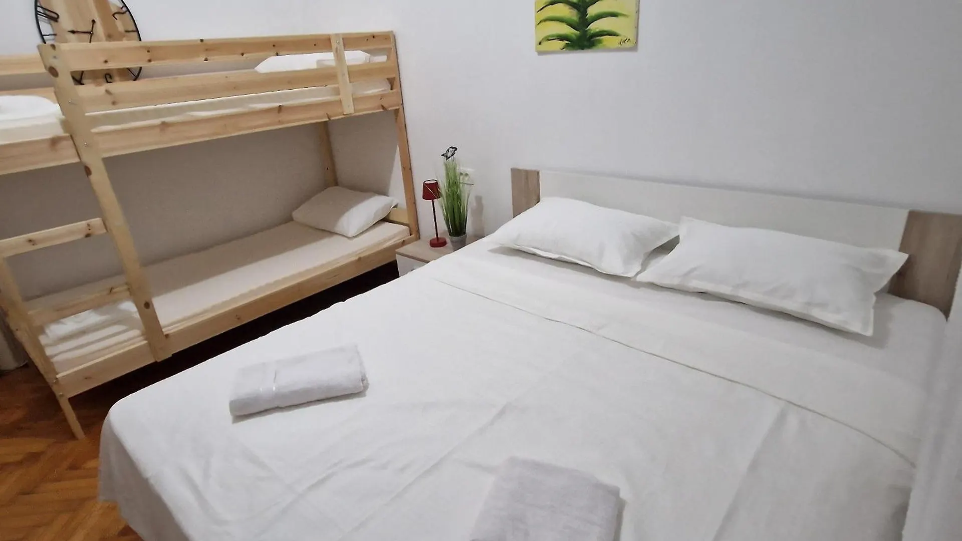 Rooms Deluxe Splatin Split Kroatië